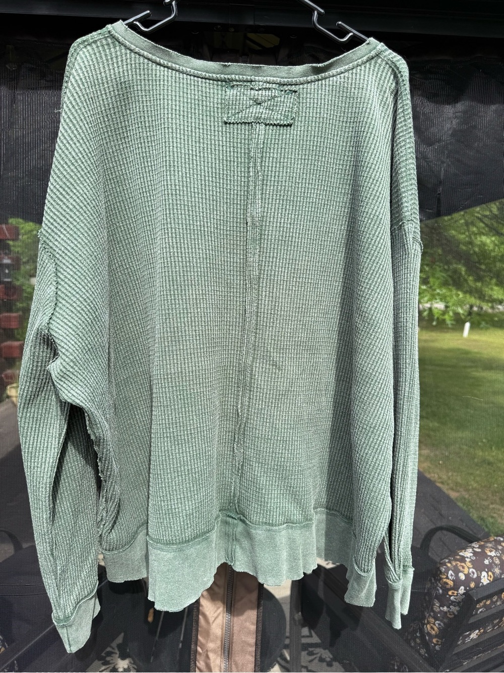 Free People Green Waffle Knit V-Neck Pullover/thermal Size M - Picture 2 of 3
